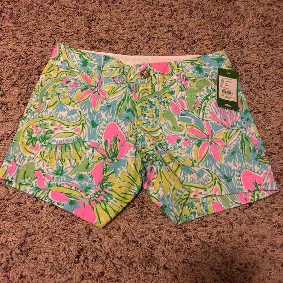 Lilly Pulitzer Pants - NWT Coconut Jungle Callahan Shorts